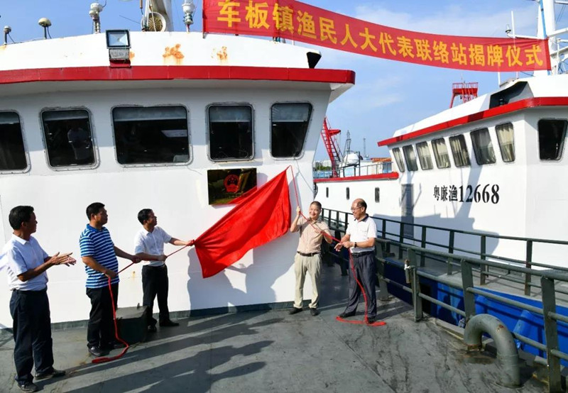 广西渔民人口_广西人口分布图(3)